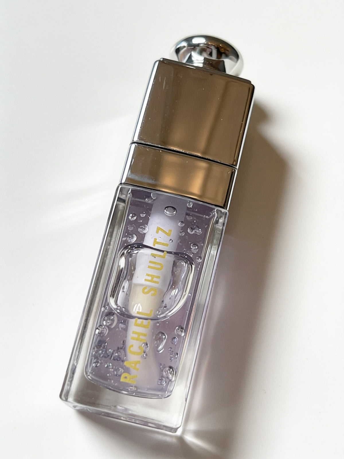 Lip oil